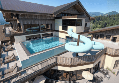 Infinity Pool & Kinderrutsche